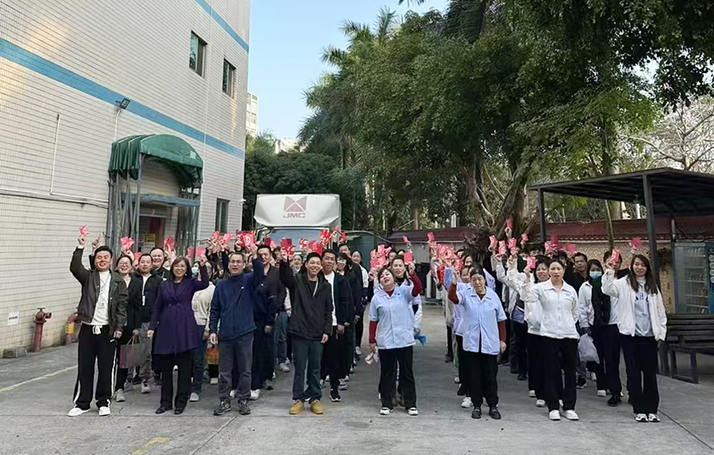 春節(jié)的喜慶氣氛仍未消散，新的征程已然拉開序幕。雅香麗今日正式開工啦??！