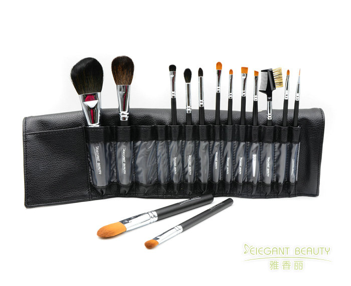 化妝刷套裝中的刷子如何適應不同的化妝品類型？